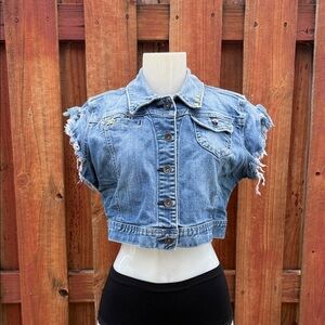 Chiqle Frayed Denim Crop Jeans Jacket Size L